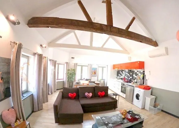 Appartement De Charme Dadou Belgium Bergen